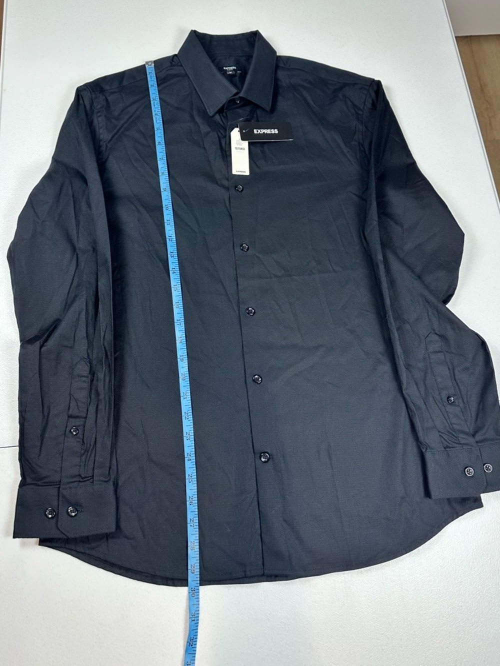 NEW Express Dress Shirt Mens Medium‎ 15.5 32/33 Black Slim Textured Long Sleeve - Picture 3 of 7